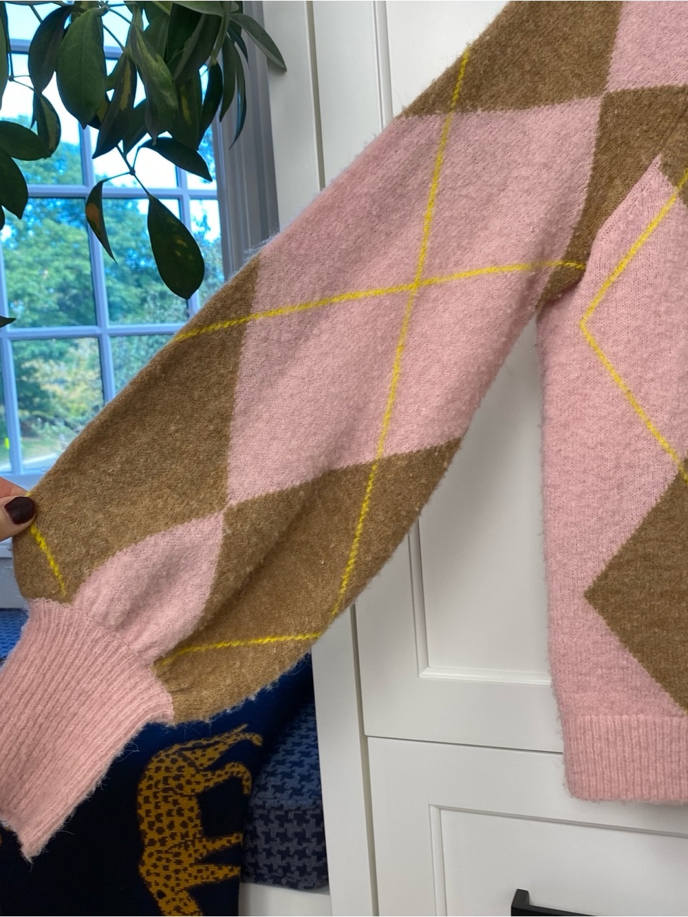 Boden Pink, Brown & Yellow Argyle Crewneck Sweater - Picture 4 of 8